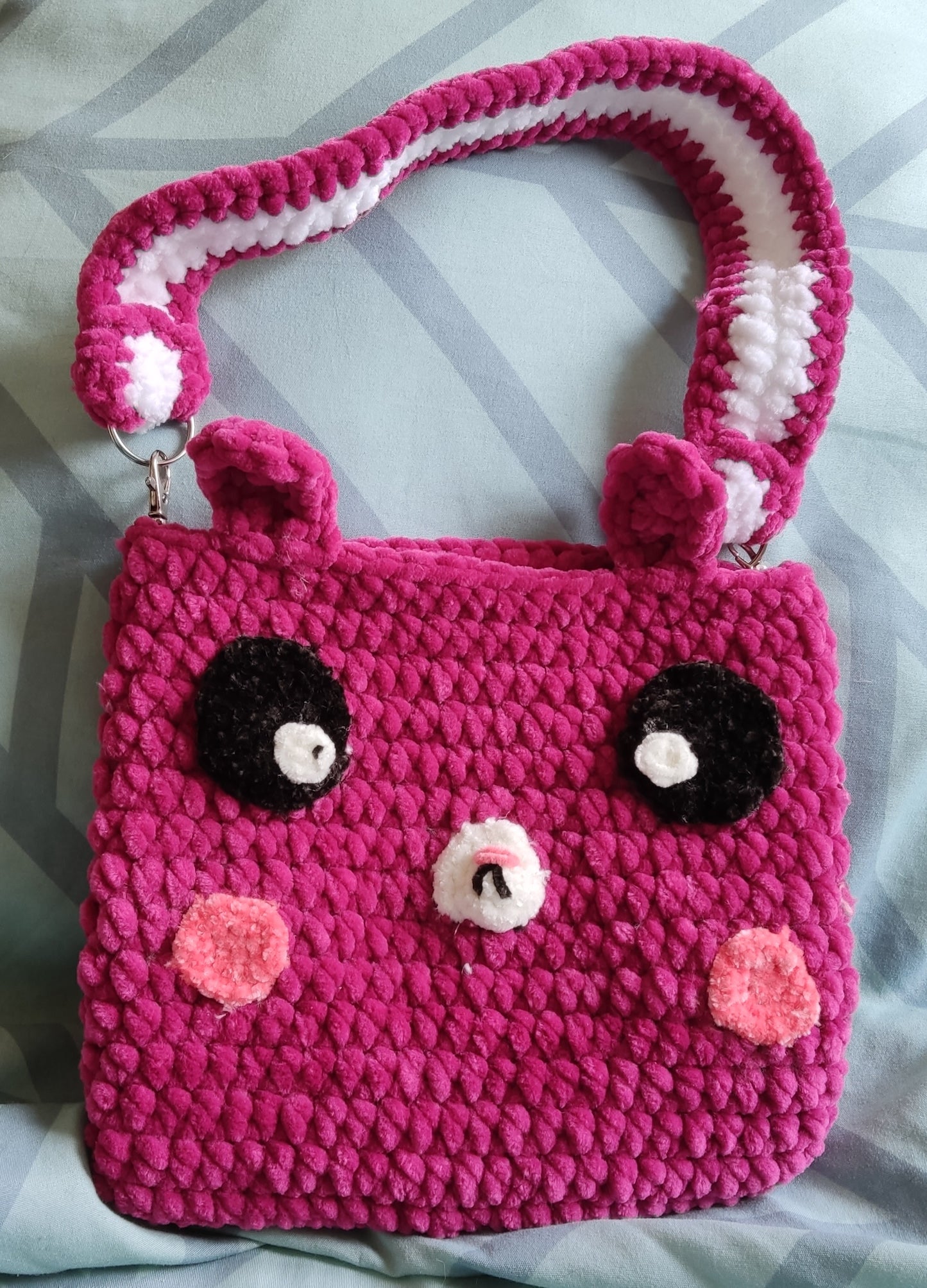 Sac Câlinou : Le petit sac tout doux des mini aventurières à emporter partout ! 🧸💕